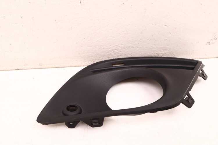 VOLVO XC60 I RAMKA KRATKA HALOGENU LEWA PRZÓD 30763417, 30763415