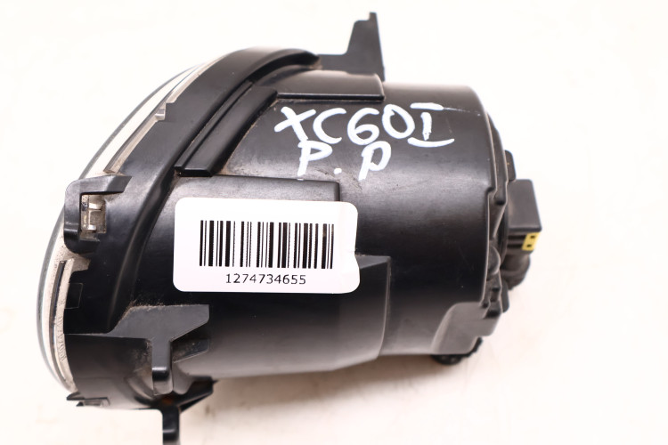 VOLVO XC60 I HALOGEN PRAWY PRZÓD 30796681