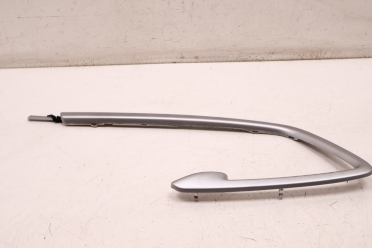 VOLVO XC60 I DEKOR LISTWA TAPICERKI DRZWI PRAWY PRZÓD 30781182