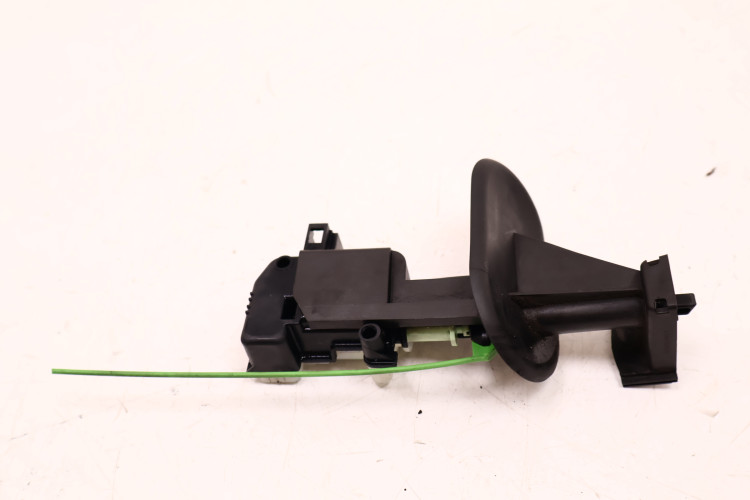 VOLVO XC60 I SILNICZEK KLAPKI WLEWU PALIWA 31265361