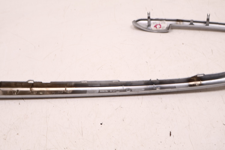 VOLVO XC60 I DEKOR LISTWA TAPICERKI DRZWI PRAWY PRZÓD 30781182