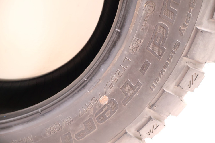OPONA BFGoodrich MUD-TERRAIN T/A 255/75/17