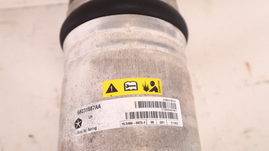 JEEP GRAND CHEROKEE WK2 AMORTYZATOR LEWY PRZÓD 68231887AA, 68231889AA