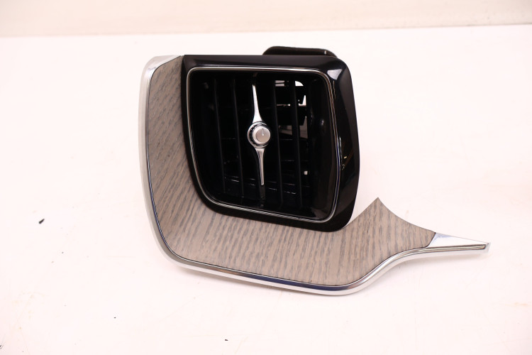 VOLVO XC60 II KRATKI NAWIEWU DEKOR DESKI 314175723, 31417622, 31417638