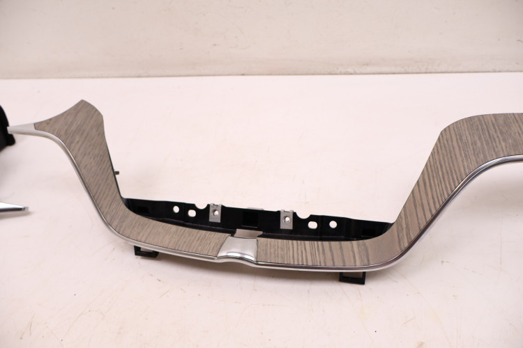 VOLVO XC60 II KRATKI NAWIEWU DEKOR DESKI 314175723, 31417622, 31417638