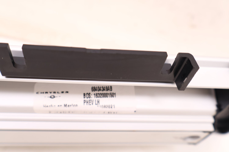 JEEP WRANGLER JL 18- SZYNY ŁADUNKOWE WNĘTRZA BAGAŻNIKA CARGO RAILS 68404348AB, 68404349AB