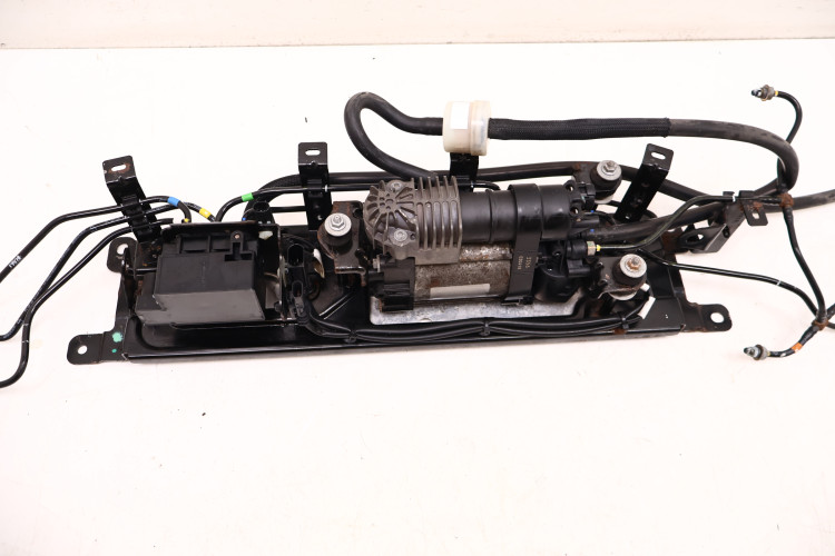 MASERATI LEVANTE 3.0 V6 KOMPRESOR ZAWIESZENIA 15-1524-0033.2