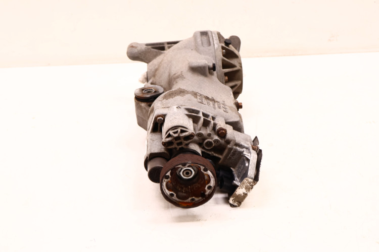VOLVO XC60 I 2.4 D5 DYFER MOST TYŁ 30751697