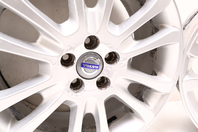 VOLVO XC60 I FELGI ALUMINIOWE 18X7.5 31201486