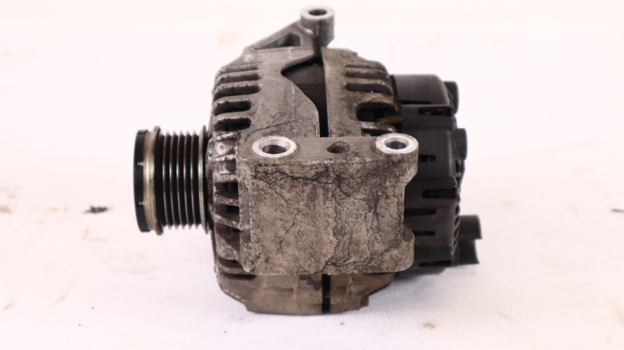 FIAT 500L 1.3 MTJ ALTERNATOR 51880175