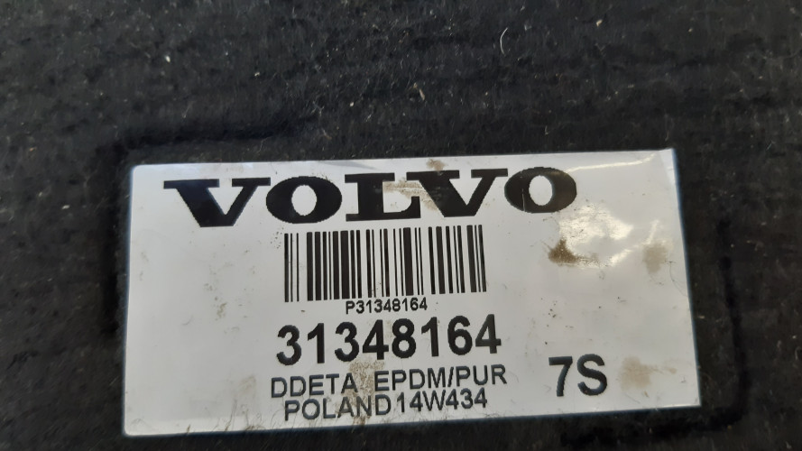 VOLVO XC90 II WYKŁADZINA DYWAN PODŁOGA 31348164