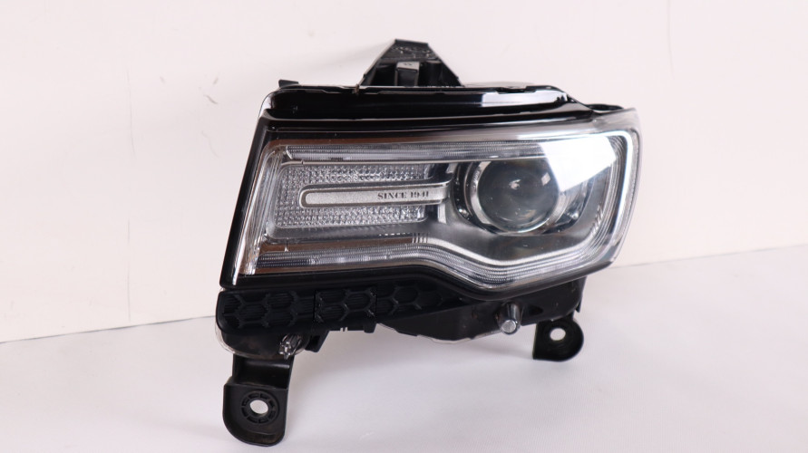 JEEP GRAND CHEROKEE WK2 LAMPA LEWA PRZÓD 68144705AC