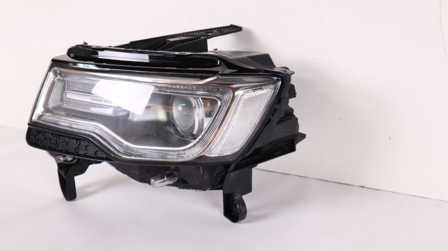 JEEP GRAND CHEROKEE WK2 LAMPA LEWA PRZÓD 68144705AC