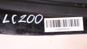 TOYOTA LAND CRUISER 200 NADKOLE PRAWE TYŁ 77277-60140