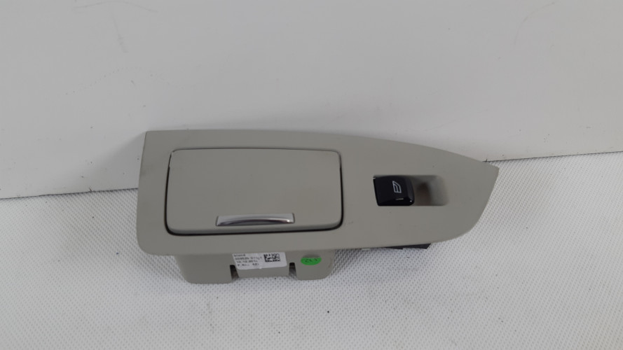 VOLVO XC90 II PRZEŁĄCZNIK PANEL SZYB POPIELNICZKA 31366253, 39828020