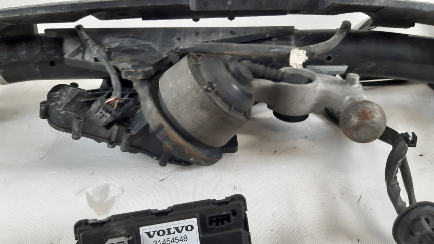 VOLVO XC90 II HAK HOLOWNICZY 32270155 32270156 31454548