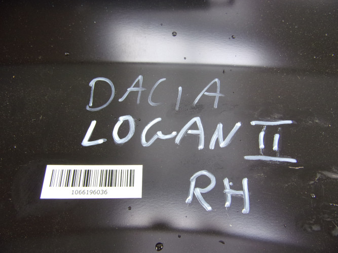 DACIA LOGAN II BŁOTNIK PRAWY PRZÓD