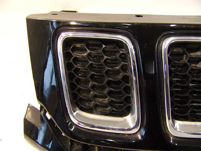 JEEP COMPASS II 17- GRILL ATRAPA ZDERZAKA 