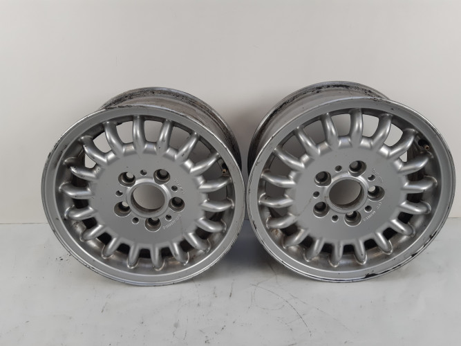 BMW E36 FELGI ALUMINIOWE 7X15 IS47 1180069-2