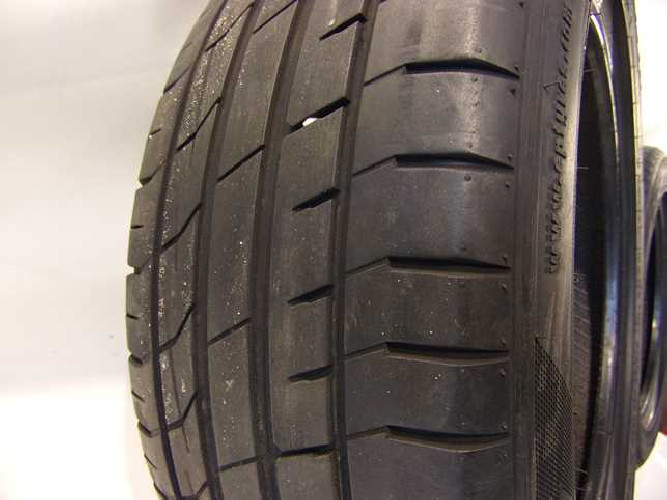 OPONY ACCELERA IOTA- ST68 215/60R17