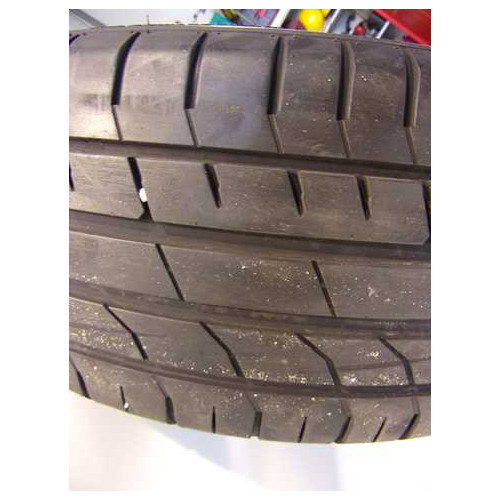 OPONY ACCELERA IOTA- ST68 215/60R17