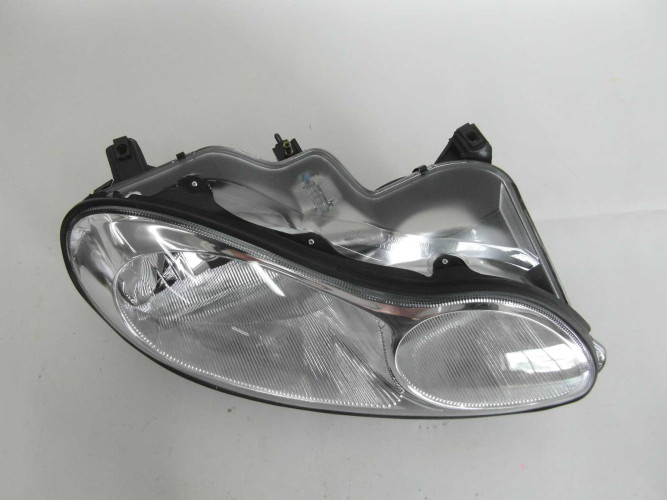 CHRYSLER CONCORDE LAMPA PRAWA PRZÓD 04780010AH