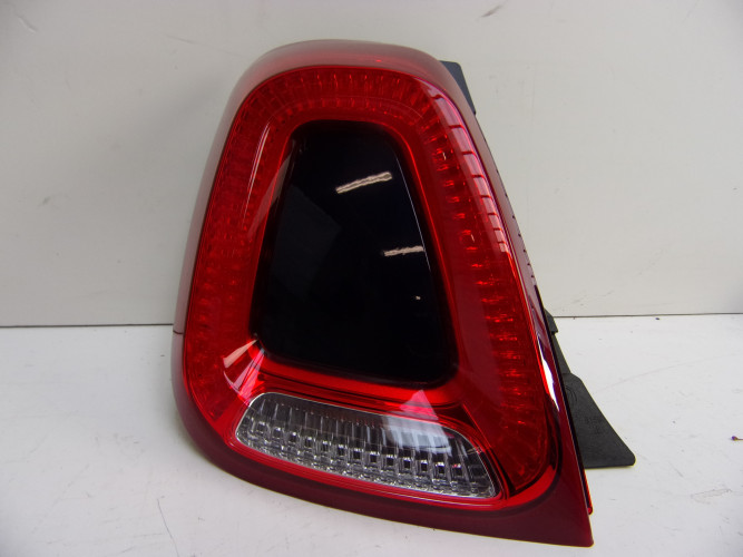 FIAT 500 CABRIO LAMPA LEWA TYŁ 682/B 52007427