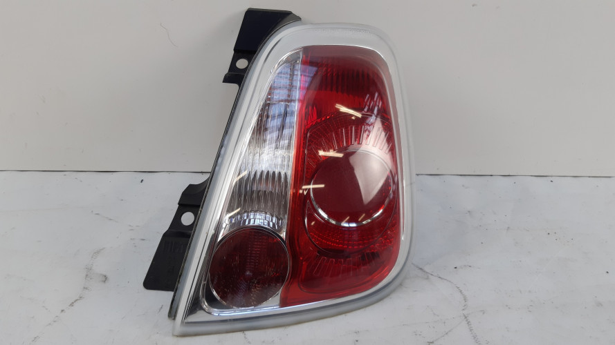 FIAT 500C CABRIO LAMPA PRAWA TYŁ ANGLIA