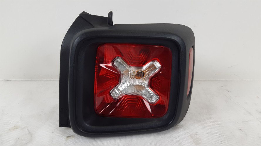 JEEP RENEGADE LAMPA PRAWA TYŁ 52060575