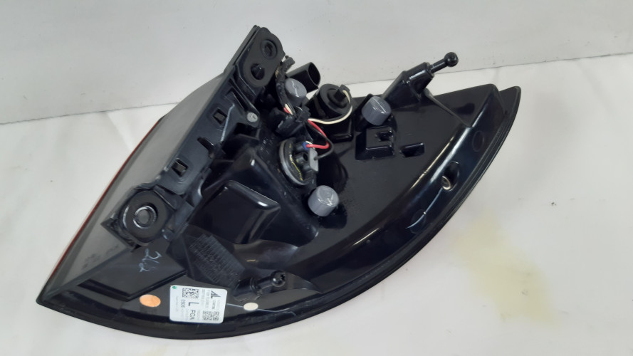 CHRYSLER PACIFICA 16- LAMPA LEWA TYŁ 68229027AF