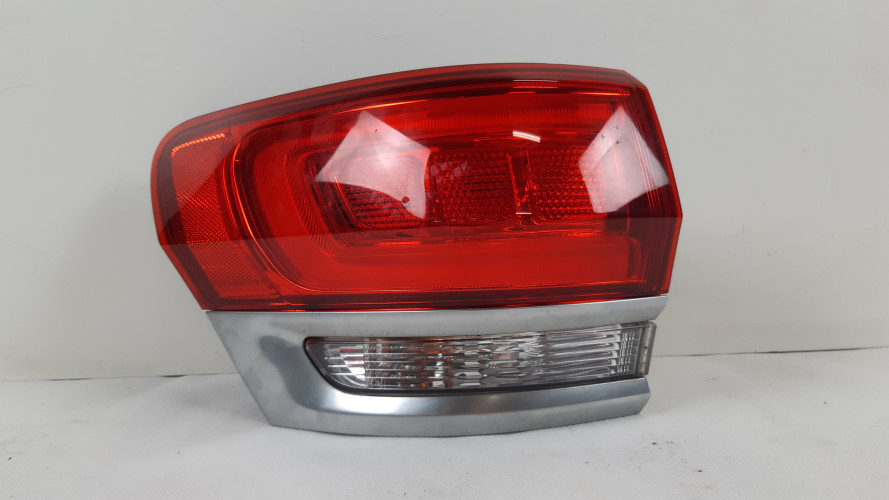 JEEP GRAND CHEROKEE WK2 LAMPA LEWA TYŁ 68236133AE