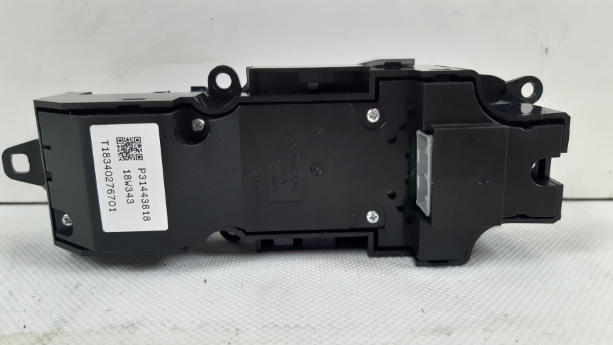 VOLVO V60 II PRZYCISK START STOP P31443818