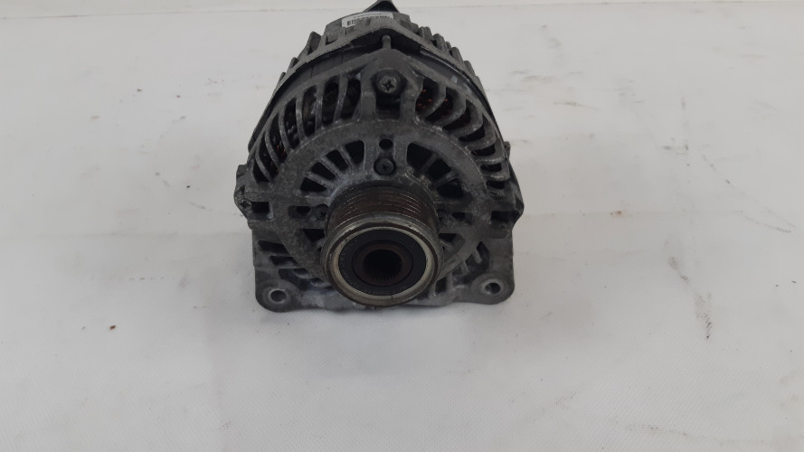 RENAULT TALISMAN 1.5 ALTERNATOR 231009036R