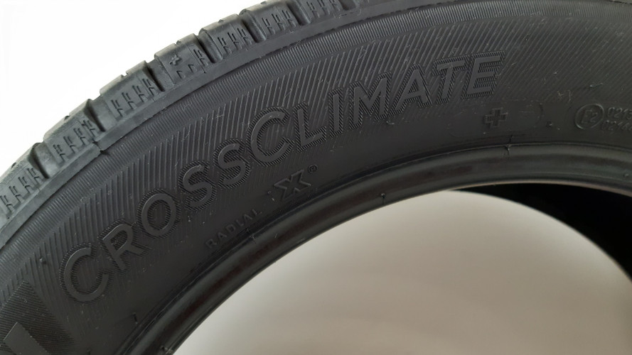 OPONY MICHELIN CROSS CLIMATE 225/50/17