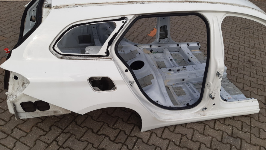 FIAT TIPO II SW ĆWIARTKA PRAWA TYŁ 249