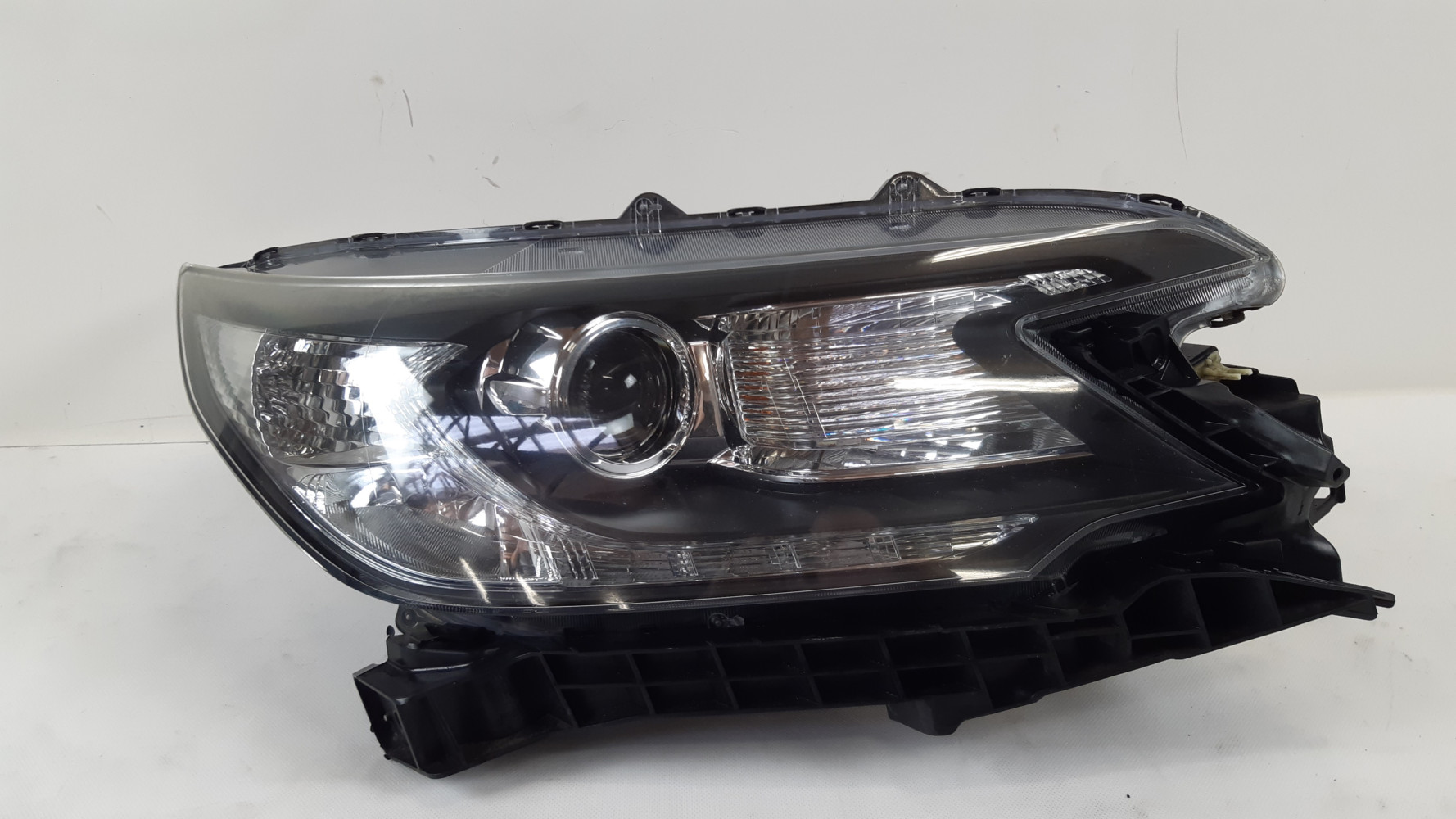 HONDA CR-V IV 12- LAMPA PRAWA PRZÓD