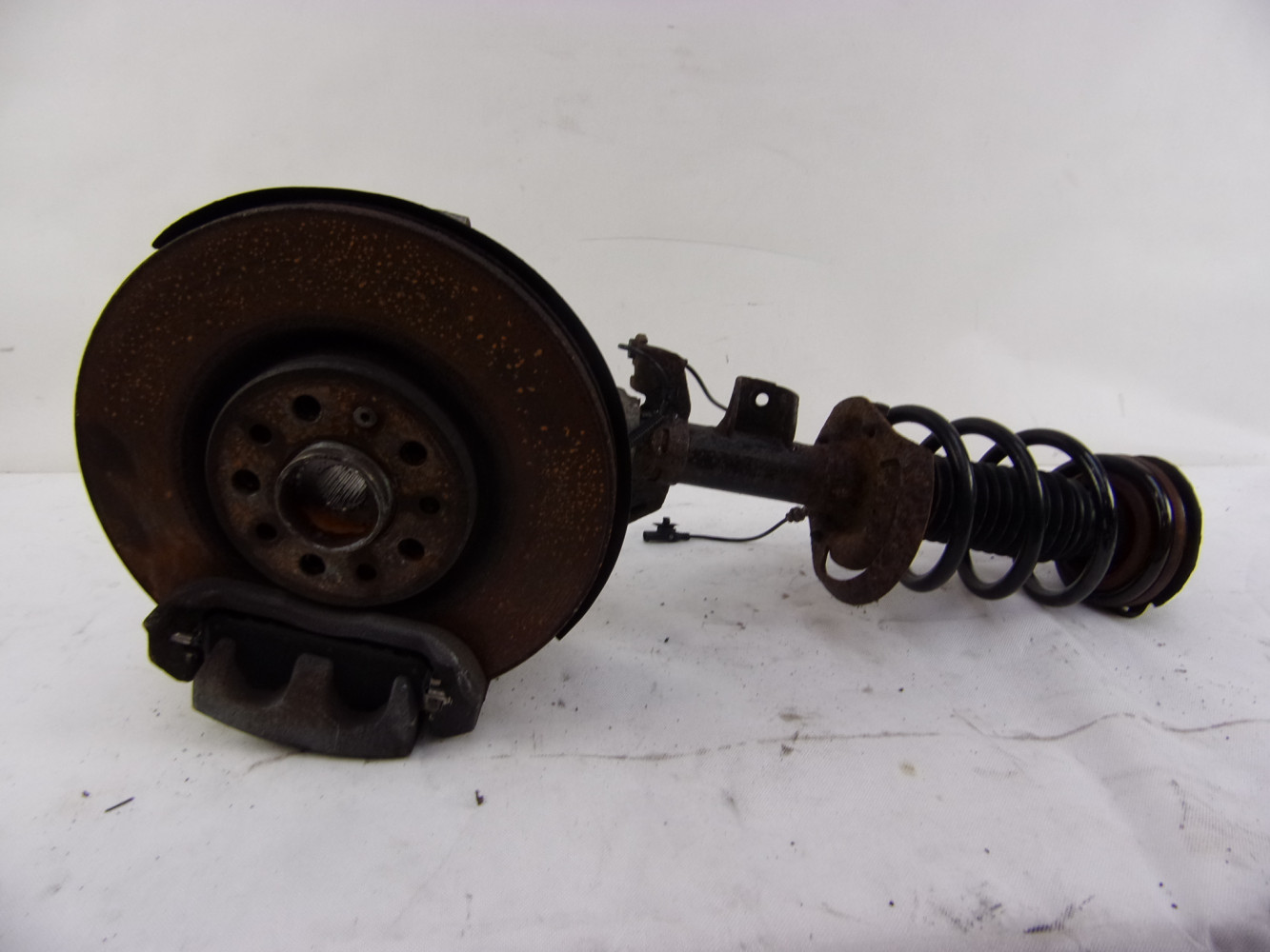 JEEP CHEROKEE KL 2.2 MCPHERSON PRAWY PRZÓD 5168704AB 5168590AF