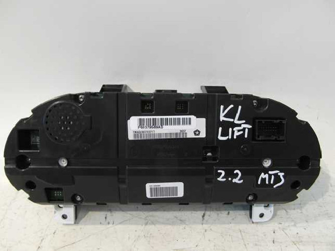 JEEP CHEROKEE KL LIFT 2.2 19- LICZNIK ZEGAR ZEGARY 68379589AD