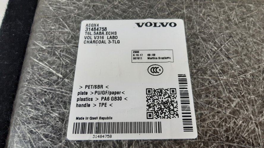 VOLVO XC40 PODŁOGA BAGAŻNIKA 31484758