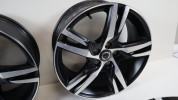 VOLVO XC40 II FELGI ALUMINIOWE 18X7.5 31445812