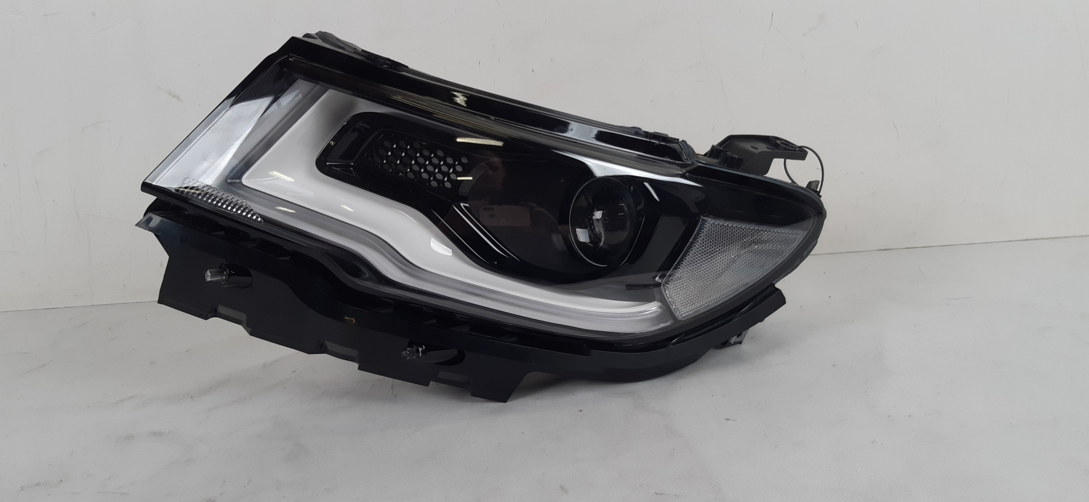 JEEP COMPASS II LAMPA LEWA PRZÓD XENON 68643493AA