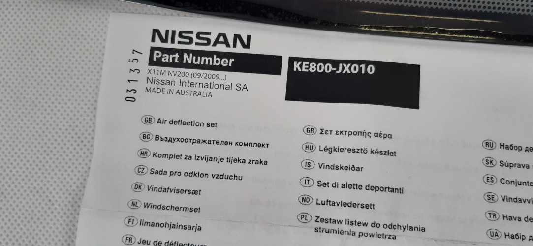 NISSAN NV200 OWIEWKI DRZWI PRZÓD KE800-JX010