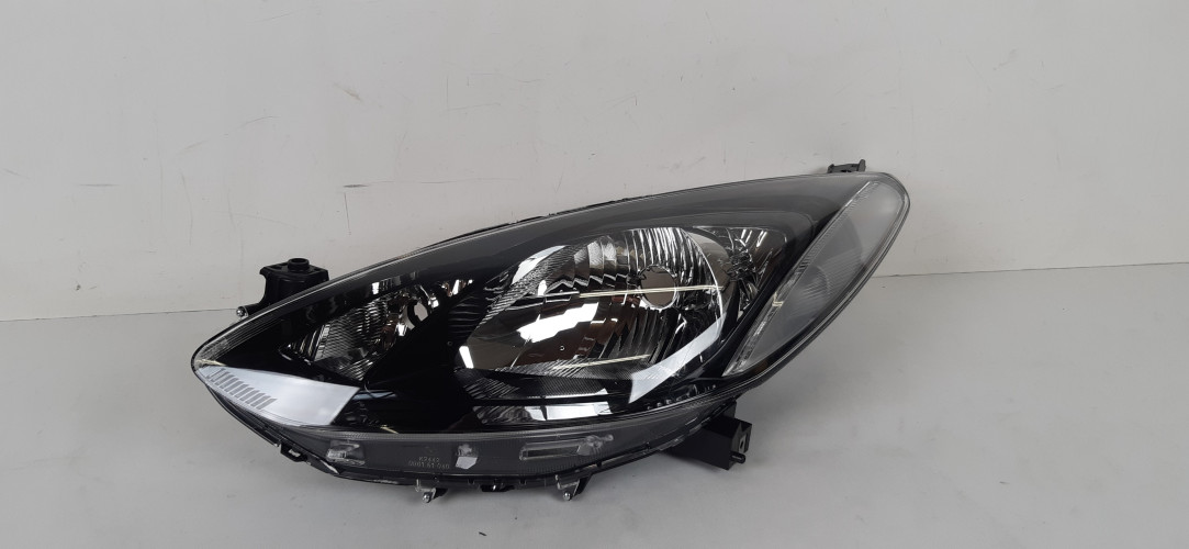 MAZDA II 07-14 LAMPA LEWA PRZÓD DF71-51-0L0F