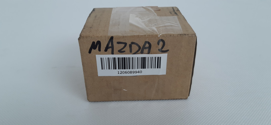 MAZDA II SIŁOWNIK REGULACJI TEMPERATURY D652-61-A70A