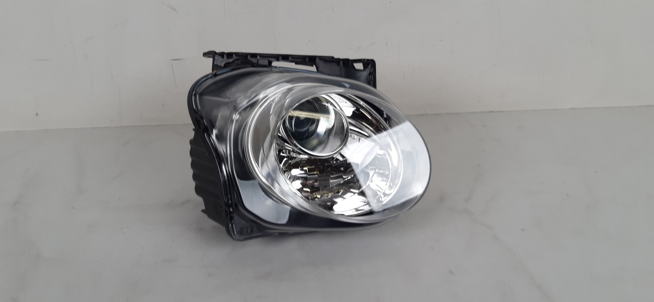 NISSAN JUKE F15 LIFT LAMPA PRAWA PRZÓD 26010-BV90B