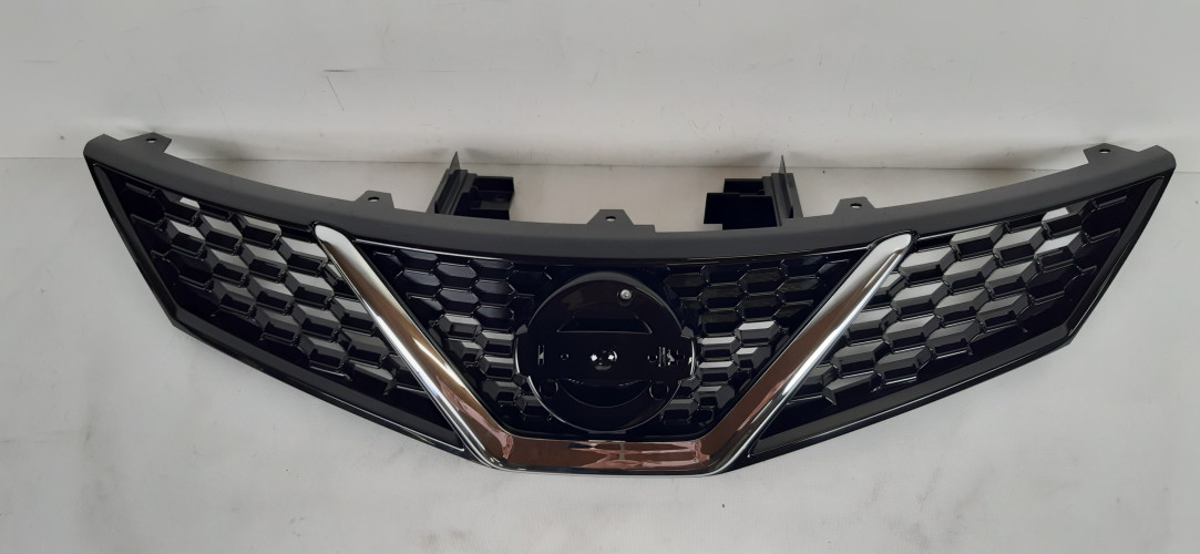 NISSAN PULSAR GRILL ATRAPA ZDERZAKA 62310-3ZL1A