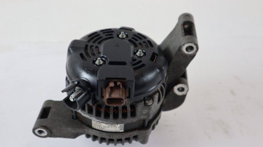 VOLVO C30 ALTERNATOR 3M5T-10300-NC, 30795495