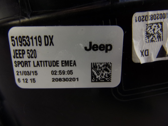 JEEP RENEGADE LAMPA PRAWA TYŁ 51953119