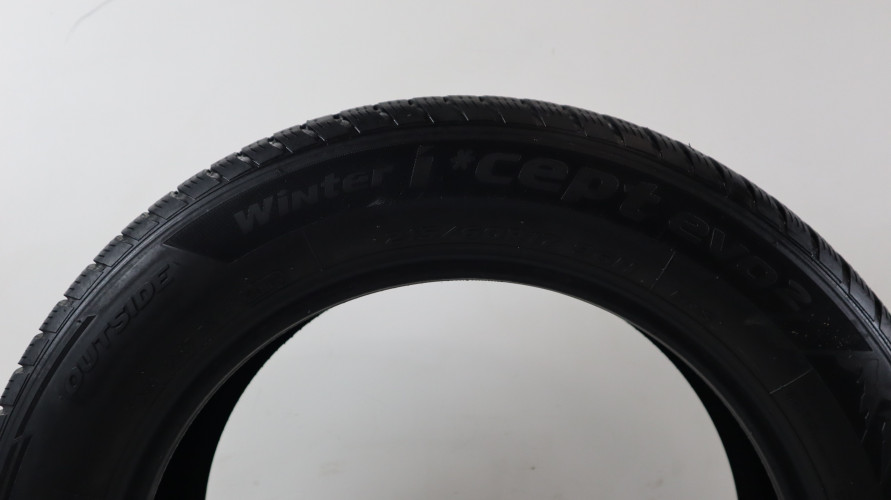 OPONA HANKOOK WINTER I*CEPT EVO2 215/60/17