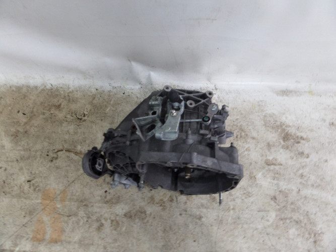 FIAT 500L 1.6 MTJ SKRZYNIA BIEGÓW MANUALNA C635.6.35.21